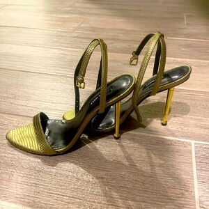 Gold Nine West Heels